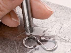 Capturing Moments in Time with Every Stroke of Steel